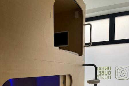 Urban Cube Hostel Sevilla, Seville