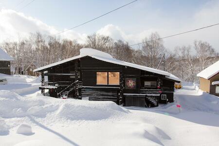 Best Party Hostel: Niseko Backcountry Lodge, Niseko