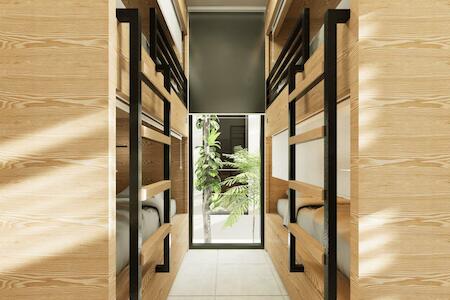 Volbs, Tanah Lot Volbs, Tanah Lot