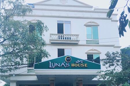 Luna's House Hostel