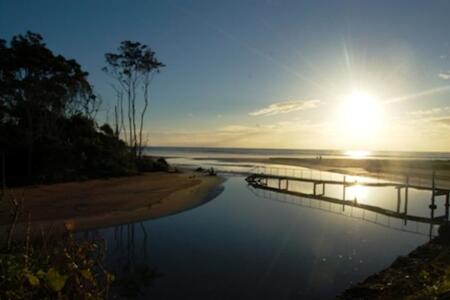 Best for Solo Traveler: Spot X Surf, Arrawarra Best for Solo Traveler: Spot X Surf, Arrawarra