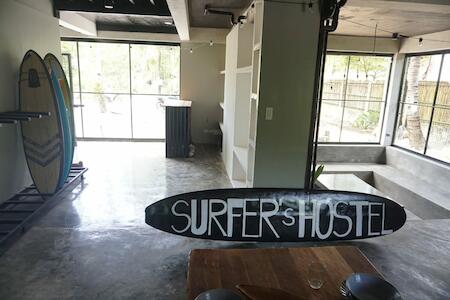 Surfer's Hostel