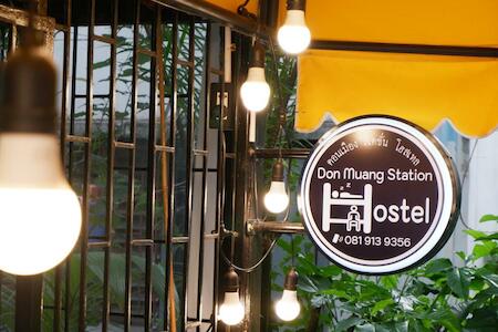 Donmueang Station Hostel
