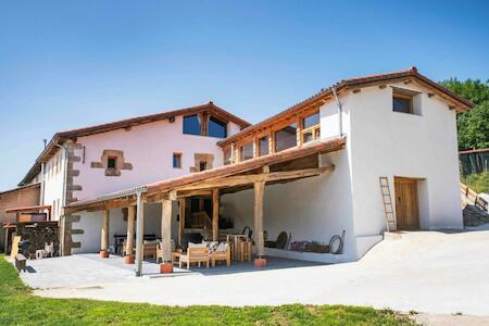 Paorra Baserria, Aia Paorra Baserria, Aia