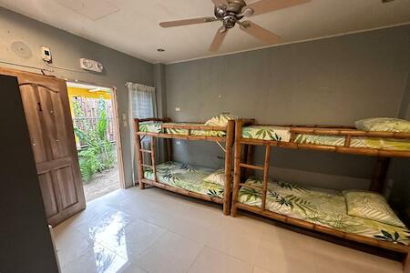 Lionfish Backpackers Hostel Malapascua, Malapascua Island Lionfish Backpackers Hostel Malapascua, Malapascua Island