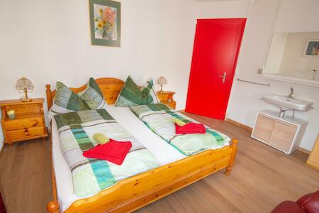 Sonne Holiday Rooms