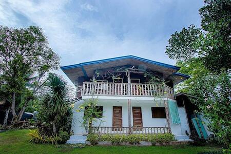 Best for Solo Traveler: La Vida Hostel, Davao City