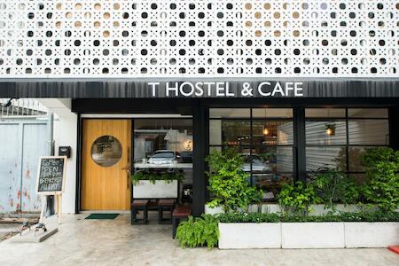 T Hostel @ Victory Monument