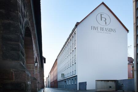 Five Reasons Hostel & Hotel
