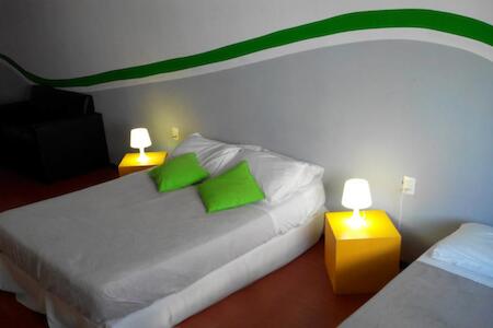 Best Party Hostel: Che Lagarto Hostel Montevideo, Montevideo