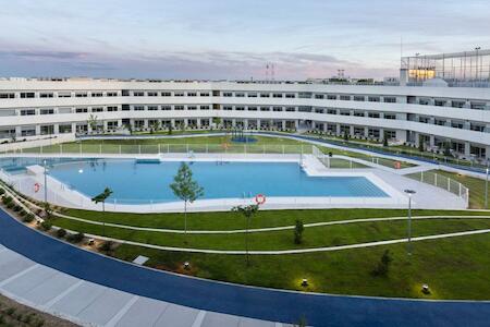 Student Experience Madrid Pozuelo - Luxury Hostel