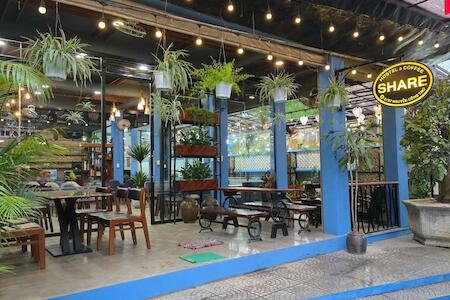 Best for Solo Traveler: Share Hostel & Coffee, Hue