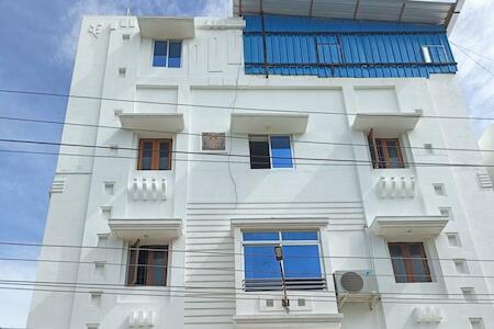 Bhavadesh Lodge, Virudunagar