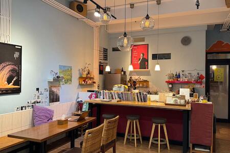 Best for Solo Traveler: Center.Center Hostel, Puli