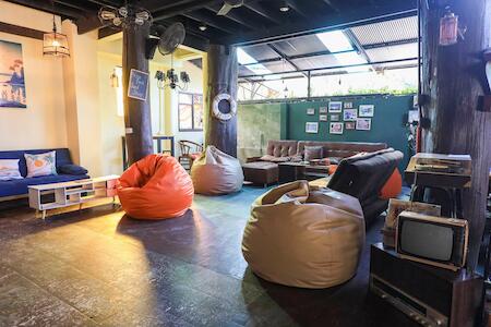Best Party Hostel: Blockhouse Hostel, Koh Samui