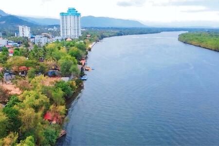 Best for Solo Traveler: Kampot River Nest, Kampot