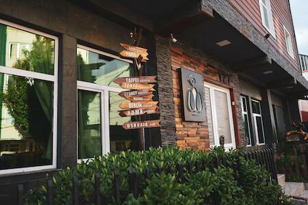 Best for Solo Traveler: Oshovia Hostel, Ushuaia