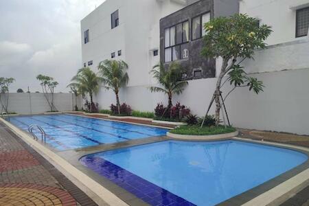 Kostaycation, Ciapus Kostaycation, Ciapus