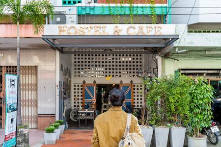 Hybrit Hostel&Cafe