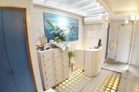 Best for Solo Traveler: Enoshima Guest House 134, Kamakura