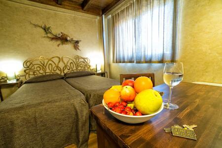 Best for Solo Traveler: Albergue La Casa Del Peregrino, El Acebo de San Miguel