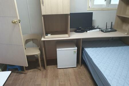 Halla Livingtel, Goyang