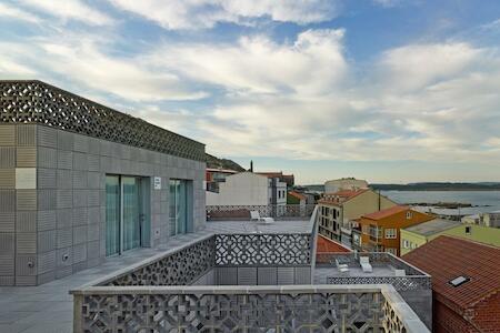 Best for Solo Traveler: Albergue Bela Muxía, Muxia