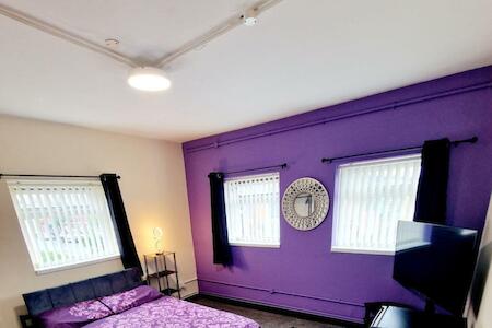 Birkenhead Hostel, Bidston