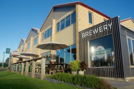 Best for Solo Traveler: Sow & Piglets Guesthouse, Port Campbell Best for Solo Traveler: Sow & Piglets Guesthouse, Port Campbell