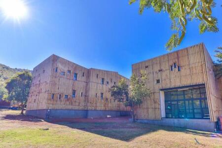 Best for Solo Traveler: Thuto Centre Conferencing & Lodge, Bela-Bela