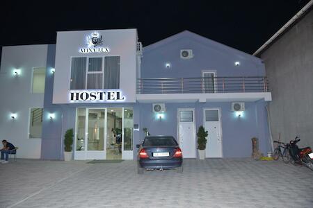 Atina Lux Hostel