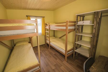 Schutzenbach Backpackers For Adults Aged 18-35