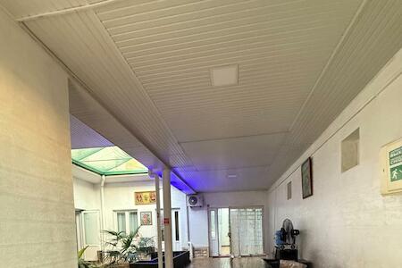 Hovli Hostel, Salor Bekati