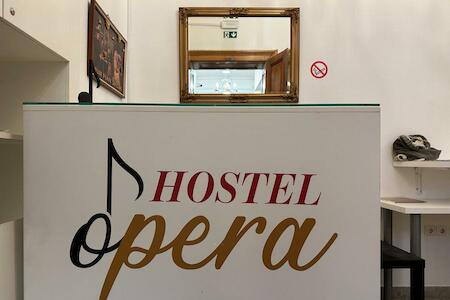 Hostel Opera