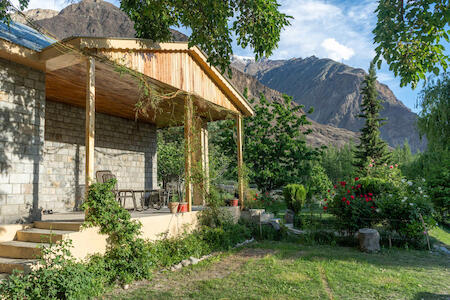 Coyote Den Ishkoman Travelers Hostel, Gilgit-Baltistan