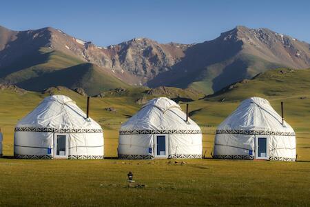 "ak-sai Travel" Yurt Camp At Son Kul Lake