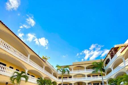 Best for Female Solo Traveler: We playa Hotel-Hostel, Playa del Carmen