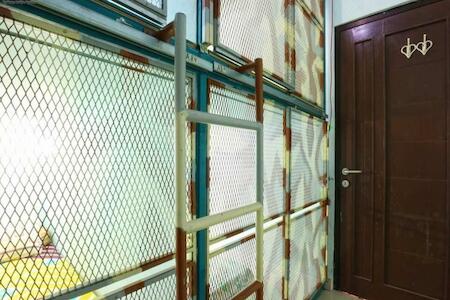 Kabin Kapsule Ui Depok - Male Only, Jakarta Kabin Kapsule Ui Depok - Male Only, Jakarta