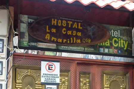 Hostal Casa Amarilla City