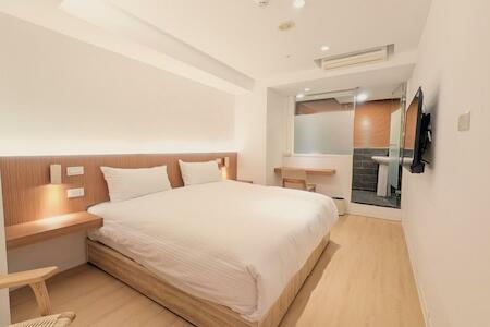 Best for Solo Traveler: Yen Inn, New Taipei City