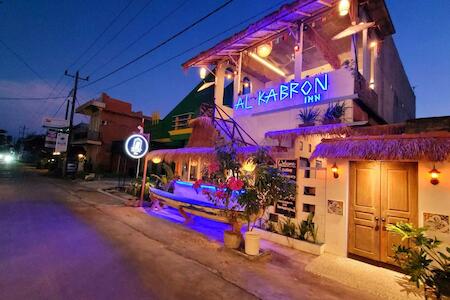 Al Kabron Inn