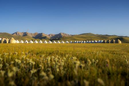 "ak-sai Travel" Yurt Camp At Son Kul Lake