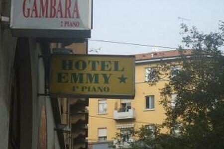 Milan Hostel Emmy, Milan Milan Hostel Emmy, Milan