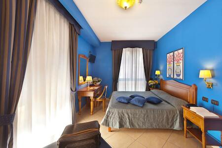 Best Party Hostel: Ulisse Deluxe Hostel, Sorrento