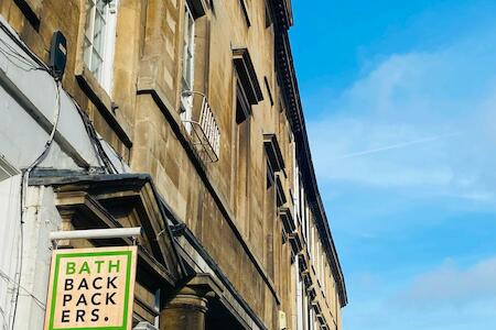 Best for Solo Traveler: Bath Backpackers Hostel, Bath
