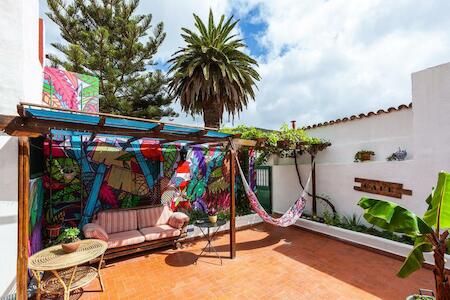 Best Party Hostel: Patio Hostel, Isla Tenerife