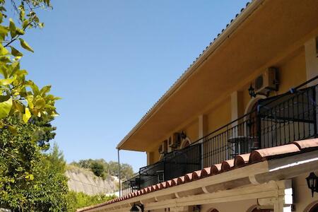 Ηotel Della, Párga