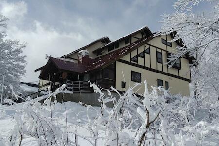 Funky Monkey Lodge, Myoko ファンキーモンキーロッジ 妙高, Myōkō