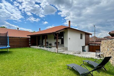 Петропавловската Къща, Lyaskovets