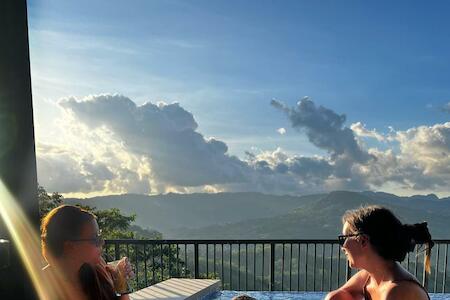 Best for Solo Traveler: Hostel Honeycomb Cebu, Cebu City Best for Solo Traveler: Hostel Honeycomb Cebu, Cebu City